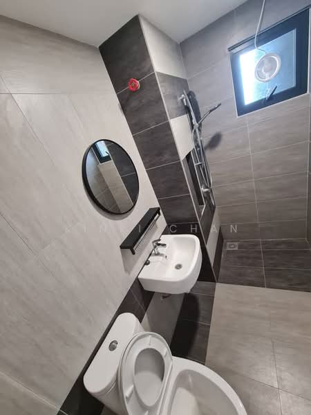 Kondominium untuk Disewa di Aster Residence - KINKI CHAN - Bathroom - PropertyGuru.com.my