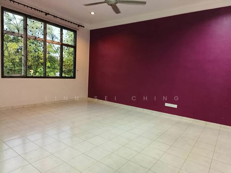 2-storey Terraced House for Sale in Taman Cheng Setia (Cheng) - Ching Linn Sei - Living Room - PropertyGuru.com.my