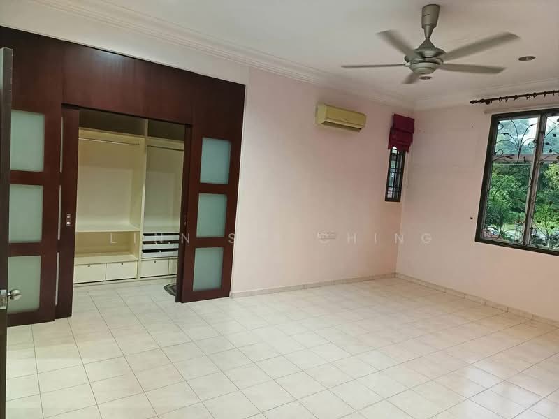2-storey Terraced House for Sale in Taman Cheng Setia (Cheng) - Ching Linn Sei - Bedroom - PropertyGuru.com.my