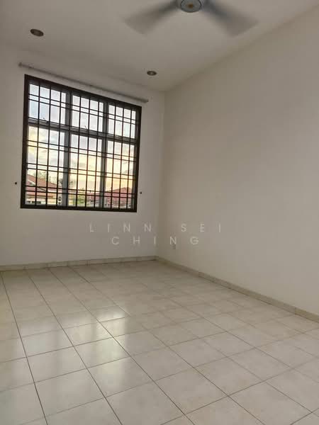 2-storey Terraced House for Sale in Taman Cheng Setia (Cheng) - Ching Linn Sei - Interior - PropertyGuru.com.my