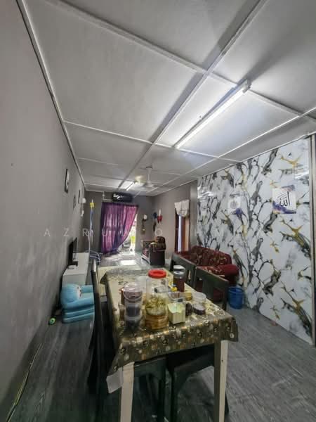 Rumah Teres 1 Tingkat untuk Dijual di Taman Seri Rembau (Rembau) - Azrul Othman - Living Room - PropertyGuru.com.my