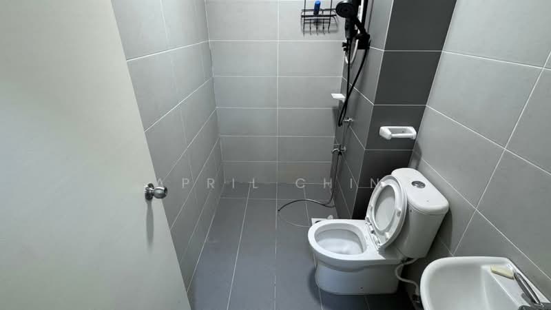 Service Residence for Rent at Aliff Heights (Residensi Mutiara Indah) - April Chin - Bathroom - PropertyGuru.com.my