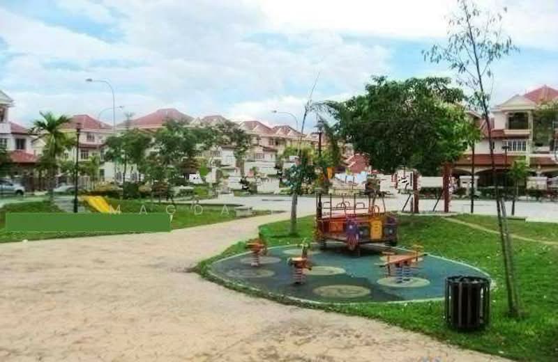 3-storey Terraced House for Rent in Laman Rimbunan (Kepong) - Magdalene Low - Exterior - PropertyGuru.com.my