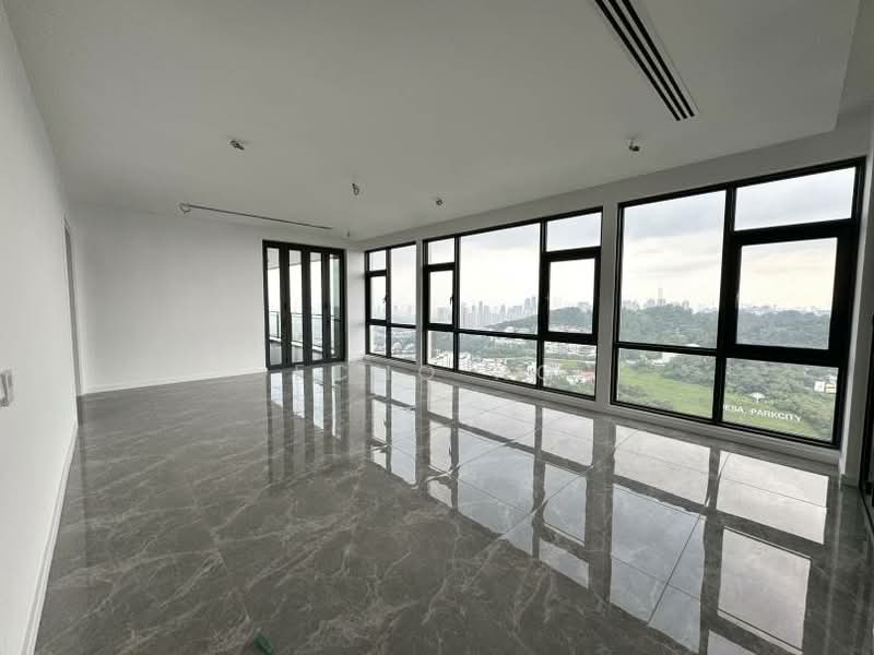 Servis Apartment untuk Dijual di Park Regent @Desa Park City - Echo Ng - Living Room - PropertyGuru.com.my