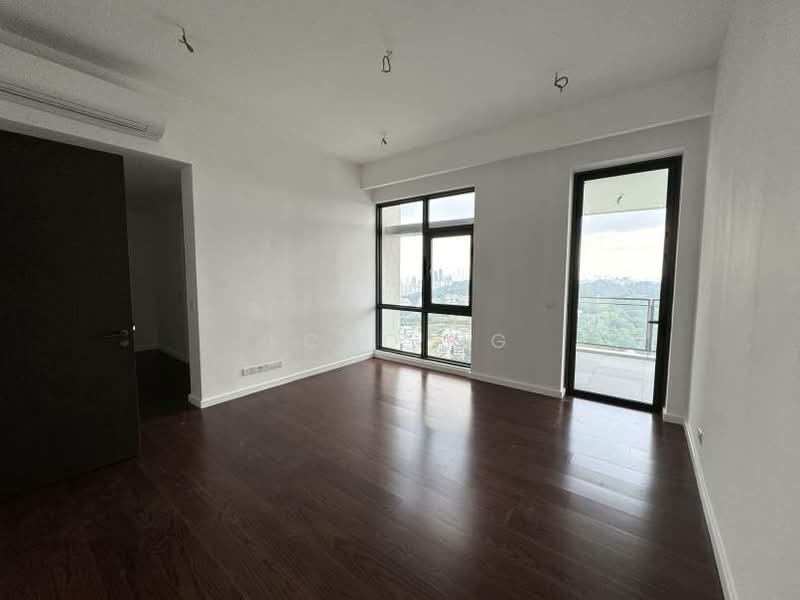 Servis Apartment untuk Dijual di Park Regent @Desa Park City - Echo Ng - Living Room - PropertyGuru.com.my