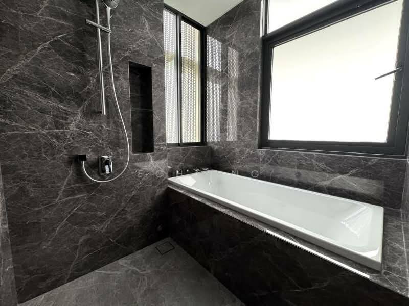 Servis Apartment untuk Dijual di Park Regent @Desa Park City - Echo Ng - Bathroom - PropertyGuru.com.my
