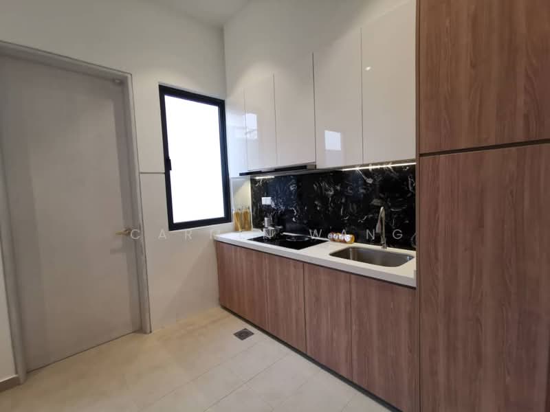 Cluster House for Sale in Bandar Seri Coalfields (Ijok) - Carmen Wang - Kitchen - PropertyGuru.com.my