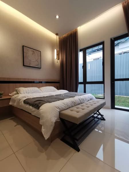 Cluster House for Sale in Bandar Seri Coalfields (Ijok) - Carmen Wang - Bedroom - PropertyGuru.com.my