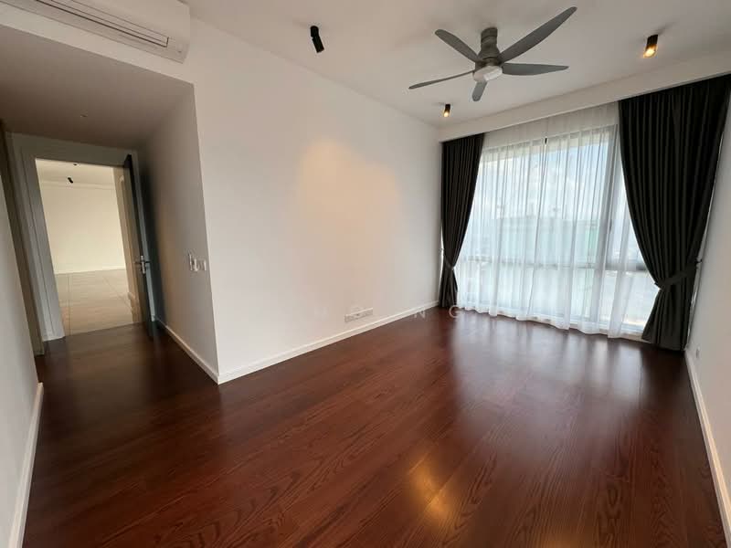Servis Apartment untuk Dijual di Park Regent @Desa Park City - Echo Ng - Living Room - PropertyGuru.com.my
