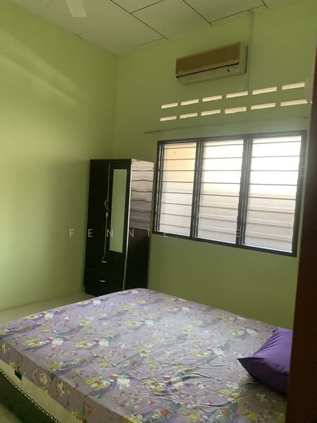 1-storey Terraced House for Rent in Taman Impian (Teluk Intan) - Fennie Tee - Bedroom - PropertyGuru.com.my