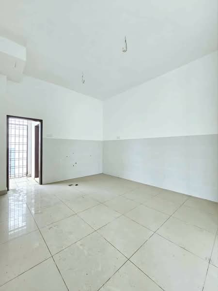 2-storey Terraced House for Sale in Taman Seri Austin (Tebrau) - Karl Lim - Interior - PropertyGuru.com.my