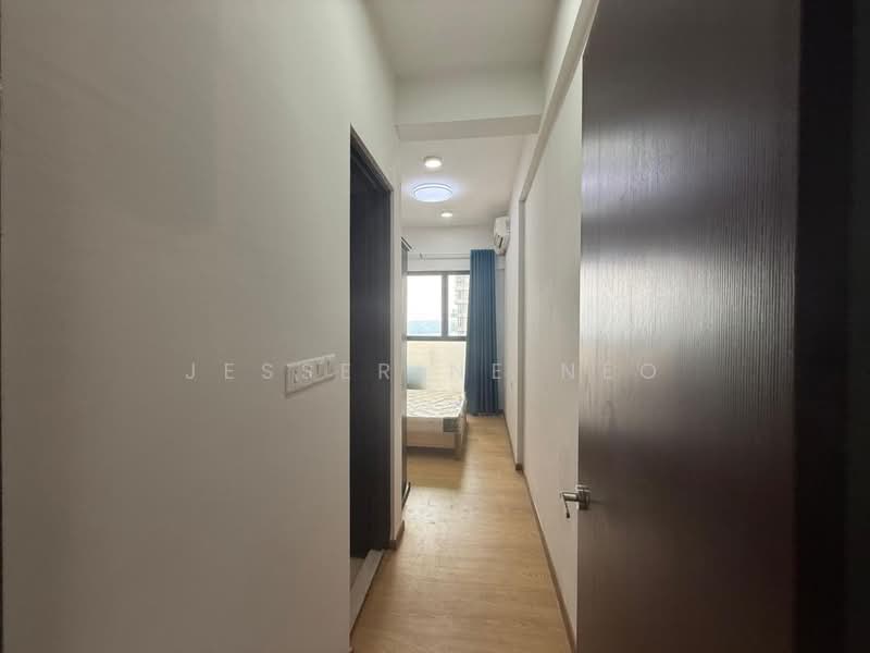 Condominium for Rent at Kings Bay @ Country Garden Danga Bay - Jesserine Neo - Corridor - PropertyGuru.com.my