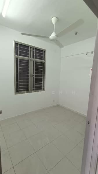 Kondominium untuk Dijual di Scott Towers @ Larkin JB - Ilsa Chin - Interior - PropertyGuru.com.my