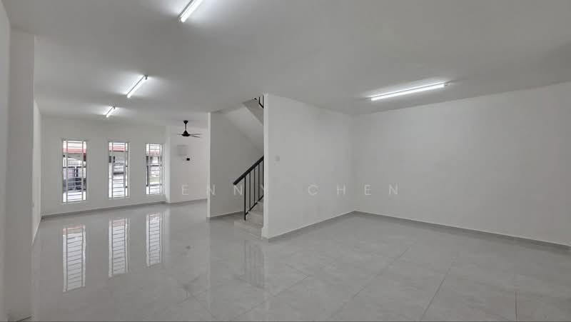 2-storey Terraced House for Sale in Gunung Rapat (Ipoh) - PENNY CHEN - Living Room - PropertyGuru.com.my