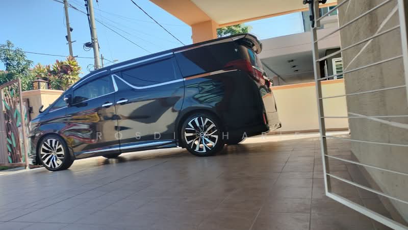 Rumah Berkembar untuk Dijual di Bandar Country Homes (Rawang) - Rosdi Sharif - Exterior - PropertyGuru.com.my