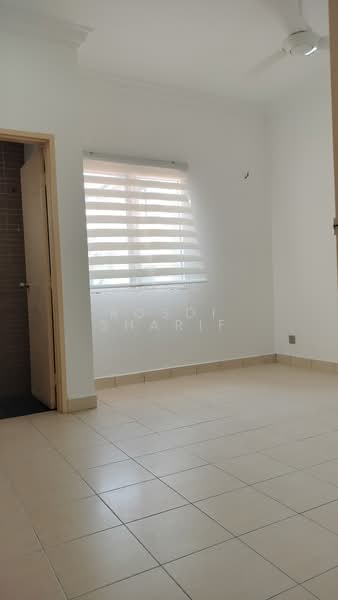 Rumah Berkembar untuk Dijual di Bandar Country Homes (Rawang) - Rosdi Sharif - Interior - PropertyGuru.com.my