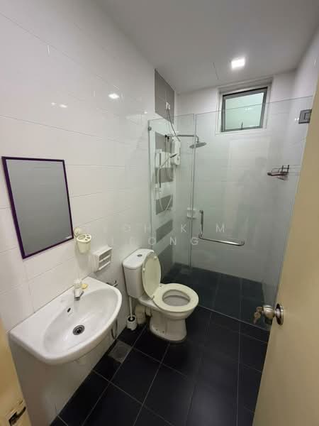 Condominium for Sale at Boulevard Condominium (BLVD) - Teoh Kim Leong - Bathroom - PropertyGuru.com.my