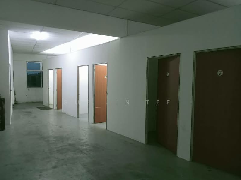 Shop / Office for Rent in Taman Pulai Mutiara (Iskandar Puteri (Nusajaya)) - Sue Jin Tee - Corridor - PropertyGuru.com.my
