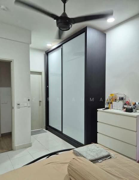 Pangsapuri untuk Dijual di Harmoni 1 - Azira Ahmad - Bedroom - PropertyGuru.com.my
