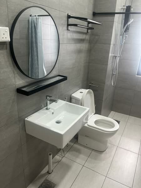 Service Residence for Rent at DENAI 128 (HABITUS) - Nazrin Affendy - Bathroom - PropertyGuru.com.my