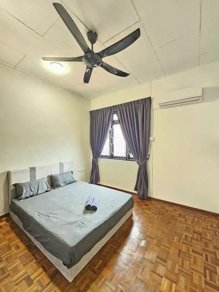 2-storey Terraced House for Sale in Taman Tasek (Johor Bahru) - Kelly Chen - Bedroom - PropertyGuru.com.my