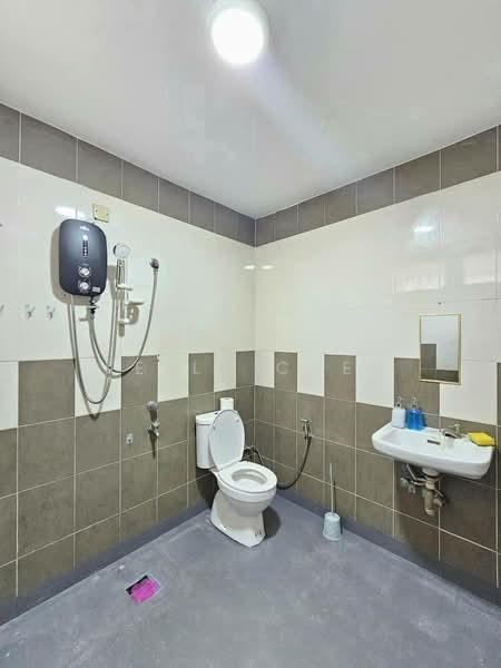 2-storey Terraced House for Sale in Taman Tasek (Johor Bahru) - Kelly Chen - Bathroom - PropertyGuru.com.my