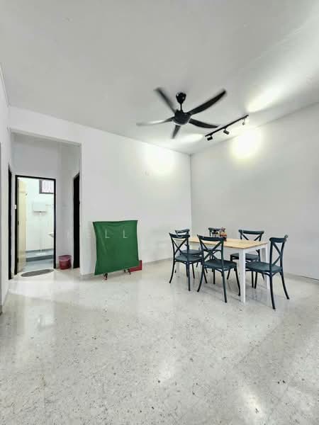 2-storey Terraced House for Sale in Taman Tasek (Johor Bahru) - Kelly Chen - Dining Room - PropertyGuru.com.my