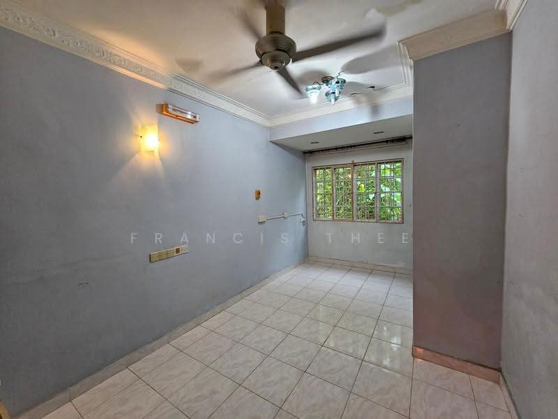 3-storey Terraced House for Sale in Batu 9 (Cheras) - Francis Thee - Interior - PropertyGuru.com.my