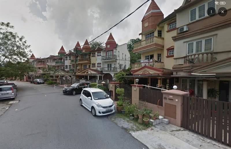 3-storey Terraced House for Sale in Batu 9 (Cheras) - Francis Thee - Exterior - PropertyGuru.com.my