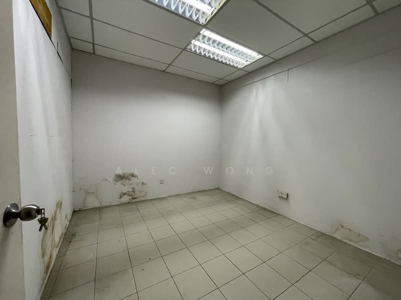 Shop for Rent in Seksyen 17 (Petaling Jaya) - Alec Wong - Interior - PropertyGuru.com.my