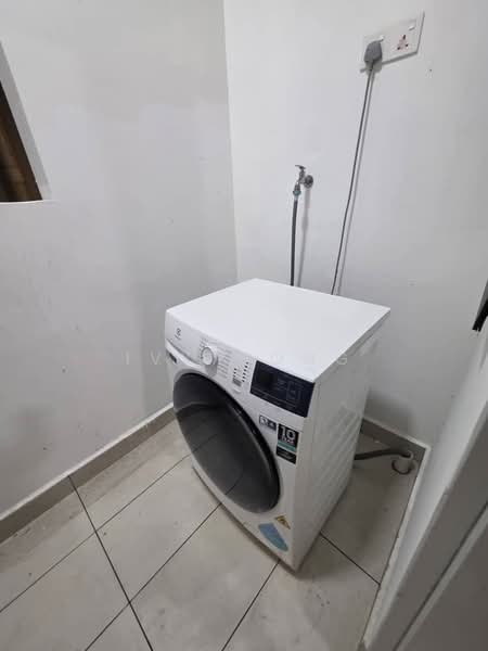 Servis Apartment untuk Disewa di The Amber Residence @ TwentyFive.7 - Ivy Wong - PropertyGuru.com.my