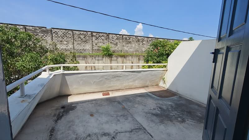 Rumah Teres 2 Tingkat untuk Dijual di Taman Ipoh Timur (Ipoh) - YY Cheah - Balcony - PropertyGuru.com.my