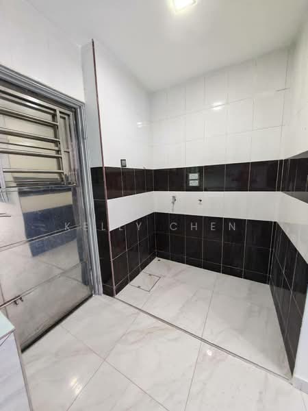 2-storey Terraced House for Sale in Gelang Patah (Johor) - Kelly Chen - Bathroom - PropertyGuru.com.my