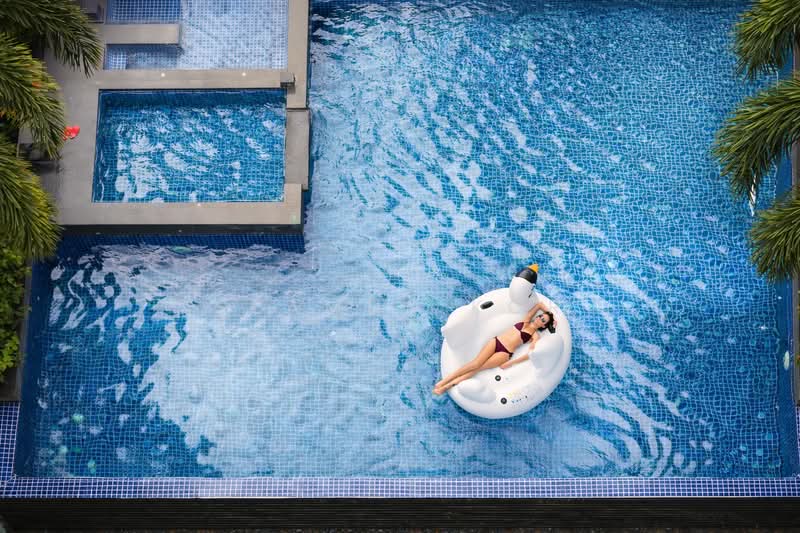 Hotel / Resort untuk Dijual di Kampung Bagan Lalang (Sepang) - Seamus Kor - Pool - PropertyGuru.com.my