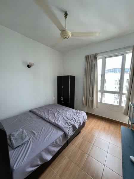 Kondominium untuk Disewa di Gurney Park Condominium - Alex Lim - Bedroom - PropertyGuru.com.my
