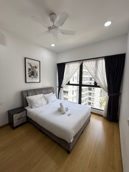 Condominium for Rent at Kings Bay @ Country Garden Danga Bay - Ethan Gan - Bedroom - PropertyGuru.com.my
