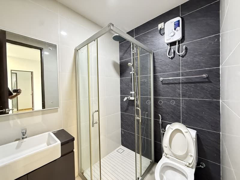 Kondominium untuk Disewa di Bay Laurel @ Country Garden Danga Bay - Richard Ngooi - Bathroom - PropertyGuru.com.my