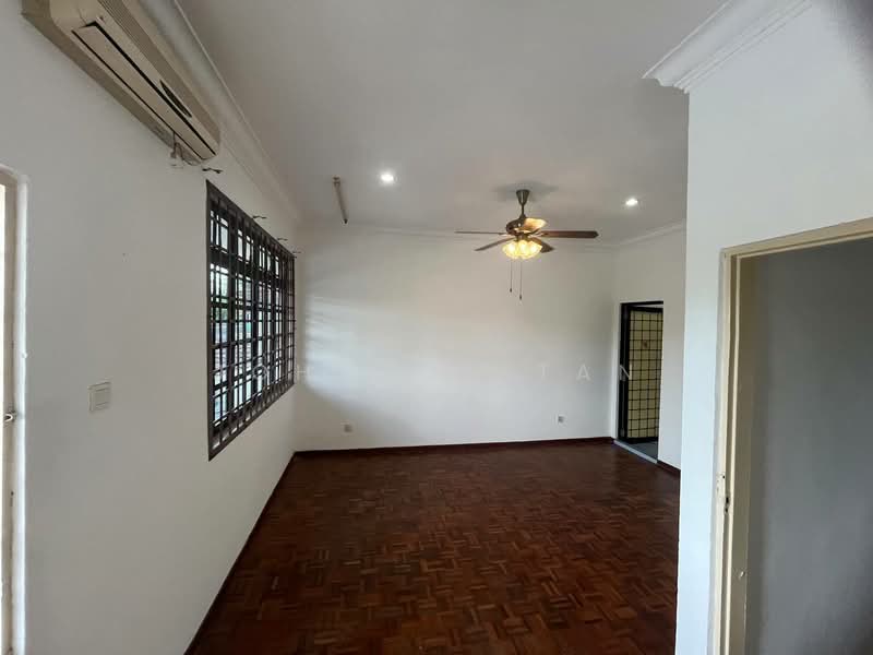 2-storey Terraced House for Sale in Skudai (Johor) - Johnson Tan - Living Room - PropertyGuru.com.my