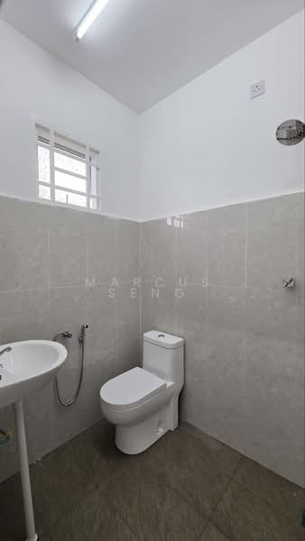 2-storey Terraced House for Sale in Gunung Rapat (Ipoh) - Marcus Seng - Bathroom - PropertyGuru.com.my
