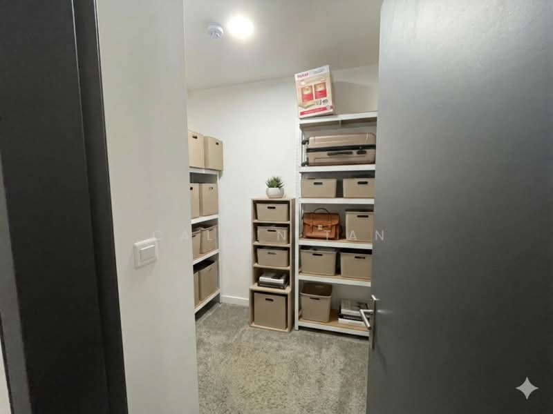 Servis Apartment untuk Dijual di Emporis - Calvin Tan - Interior - PropertyGuru.com.my