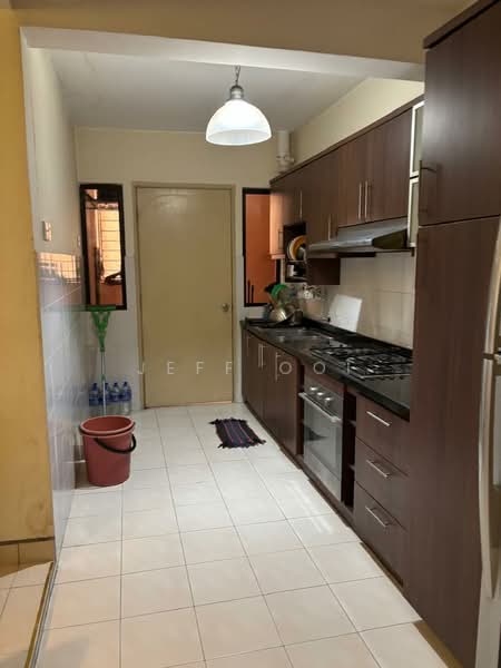 Condominium for Rent at Putra Villa - Jeff Ooi - Kitchen - PropertyGuru.com.my