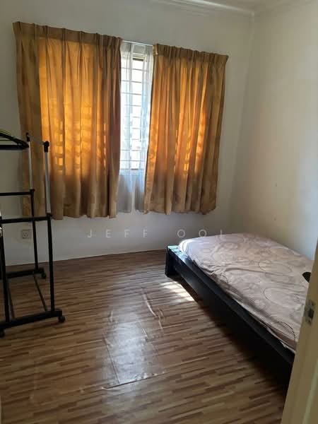 Condominium for Rent at Putra Villa - Jeff Ooi - Bedroom - PropertyGuru.com.my