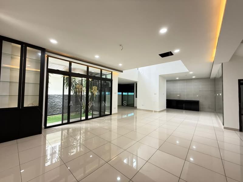 Semi-Detached House for Sale in Ulu Tiram (Johor) - Alanis Lee - Living Room - PropertyGuru.com.my