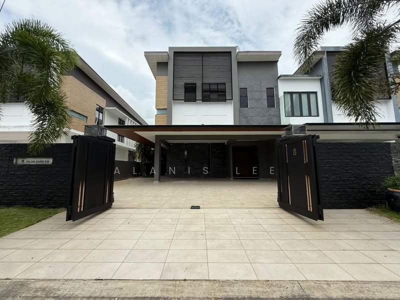 Semi-Detached House for Sale in Ulu Tiram (Johor) - Alanis Lee - PropertyGuru.com.my