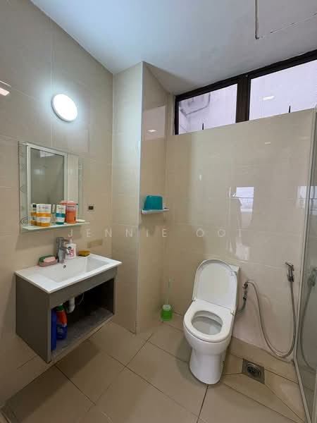 Condominium for Sale at Aloha Tower Condominium - Jennie Ooi - Bathroom - PropertyGuru.com.my