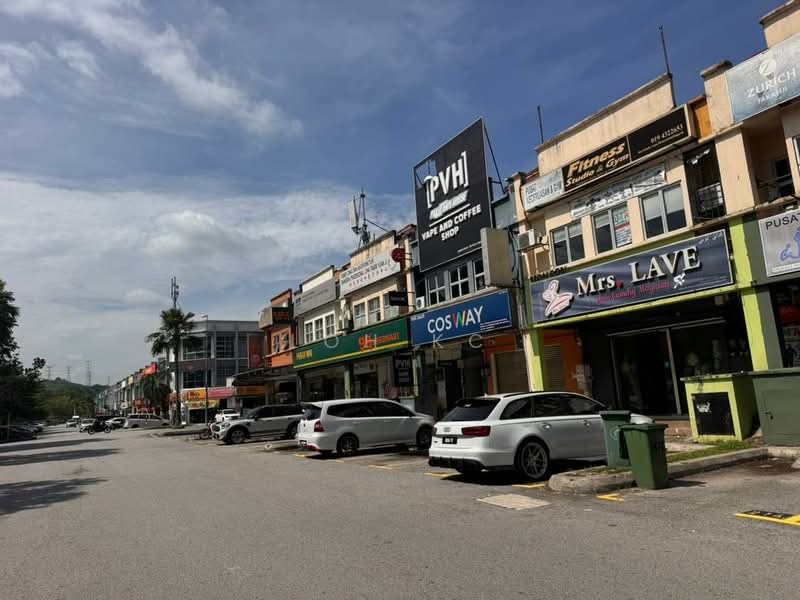 Shop for Rent in Seri Kembangan (Selangor) - Loh KC - Exterior - PropertyGuru.com.my