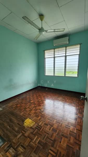 2-storey Terraced House for Rent in Seremban (Negeri Sembilan) - Nicky Chua - Bedroom - PropertyGuru.com.my
