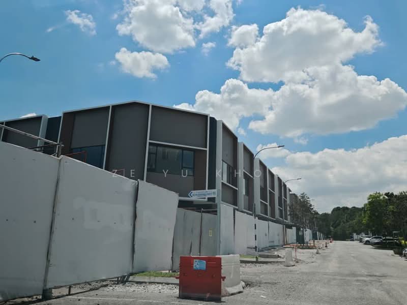 Shop for Rent in Jade Hills (Kajang) - Ze Yu Khoo - Exterior - PropertyGuru.com.my
