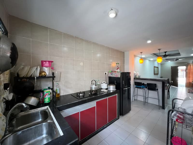 Rumah Teres 2 Tingkat untuk Dijual di Pasir Gudang (Johor) - Yvonne Lim - Kitchen - PropertyGuru.com.my
