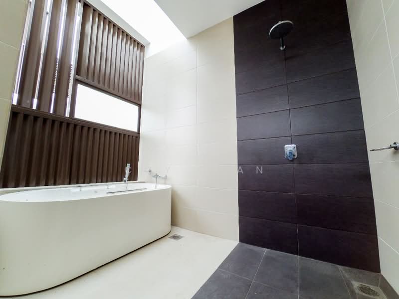 Bungalow for Sale in Ampang (Selangor) - CCY Chan - Bathroom - PropertyGuru.com.my